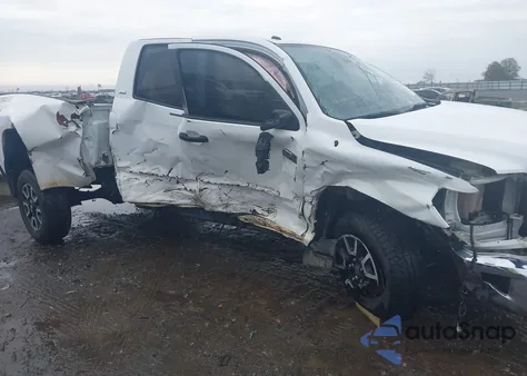 2019 Toyota Tundra Sr5 5.7L V8 from USA, damaged, VIN 5TFUY5F19KX840358